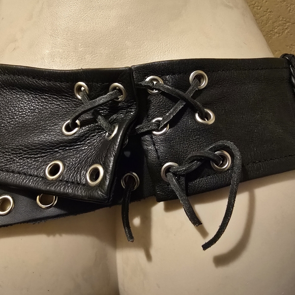 Leather motorcycle Chaps. sz L     MC1 - Picture 4 of 7